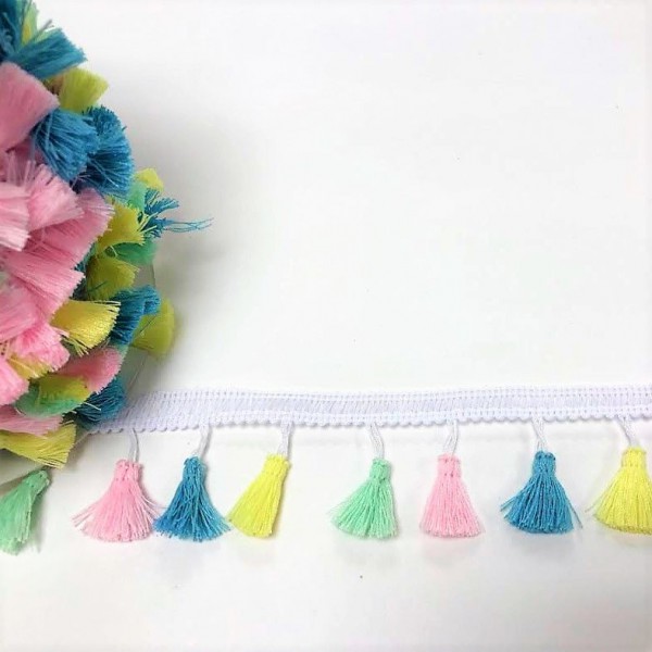 Band Quasten PASTELL Mix 38mm Meterware