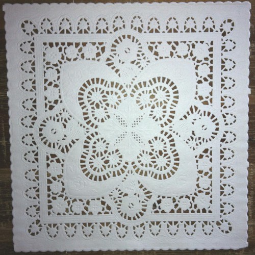 10 weisse Doilies Tortenspitzen 20x20cm