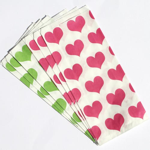 Set Papiertüten mit grünen & pinken Herzen