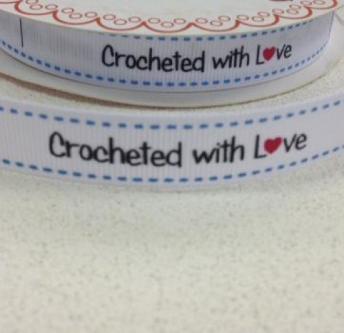 Etiketten "crocheted with love" Rolle 3 Meter Label weiss