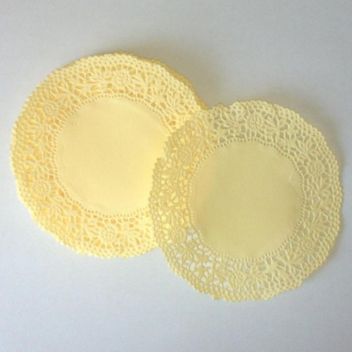 100 Stk Doilies creme Tortenspitzen 10cm