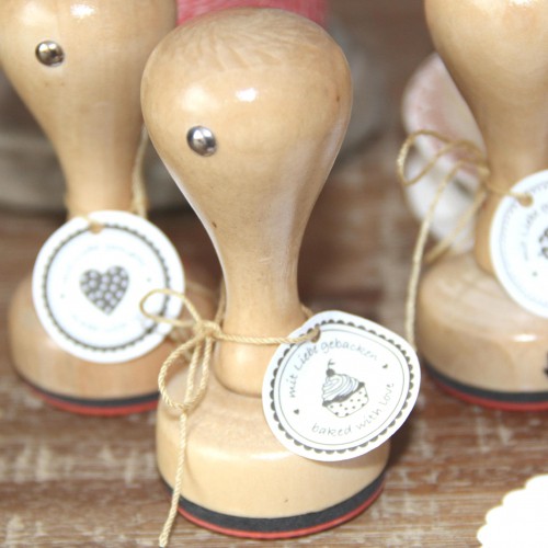 runder Stempel 'mit Liebe gebacken / baked with love'